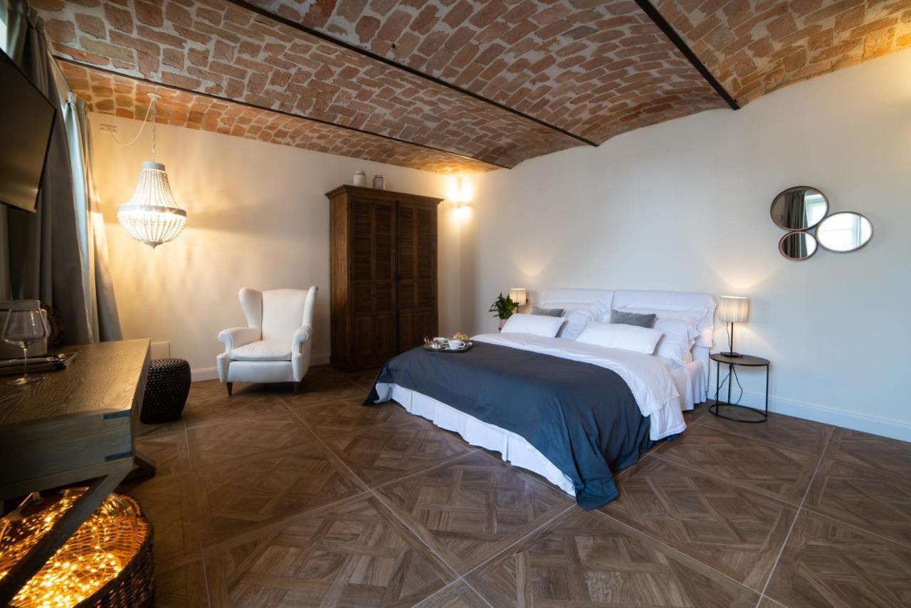 Borgo Piani - Camere Di Charme Манго Экстерьер фото