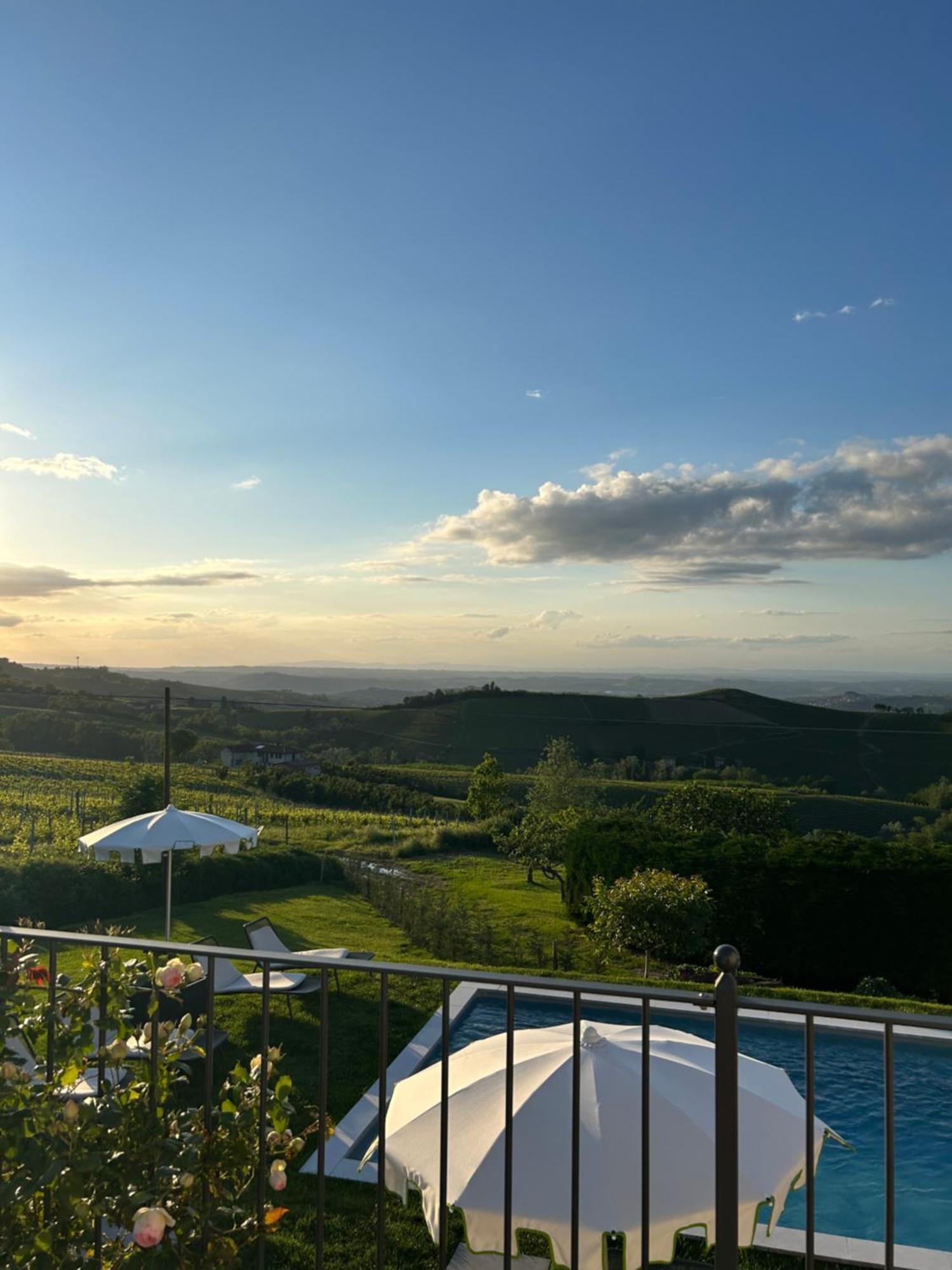 Borgo Piani - Camere Di Charme Манго Экстерьер фото