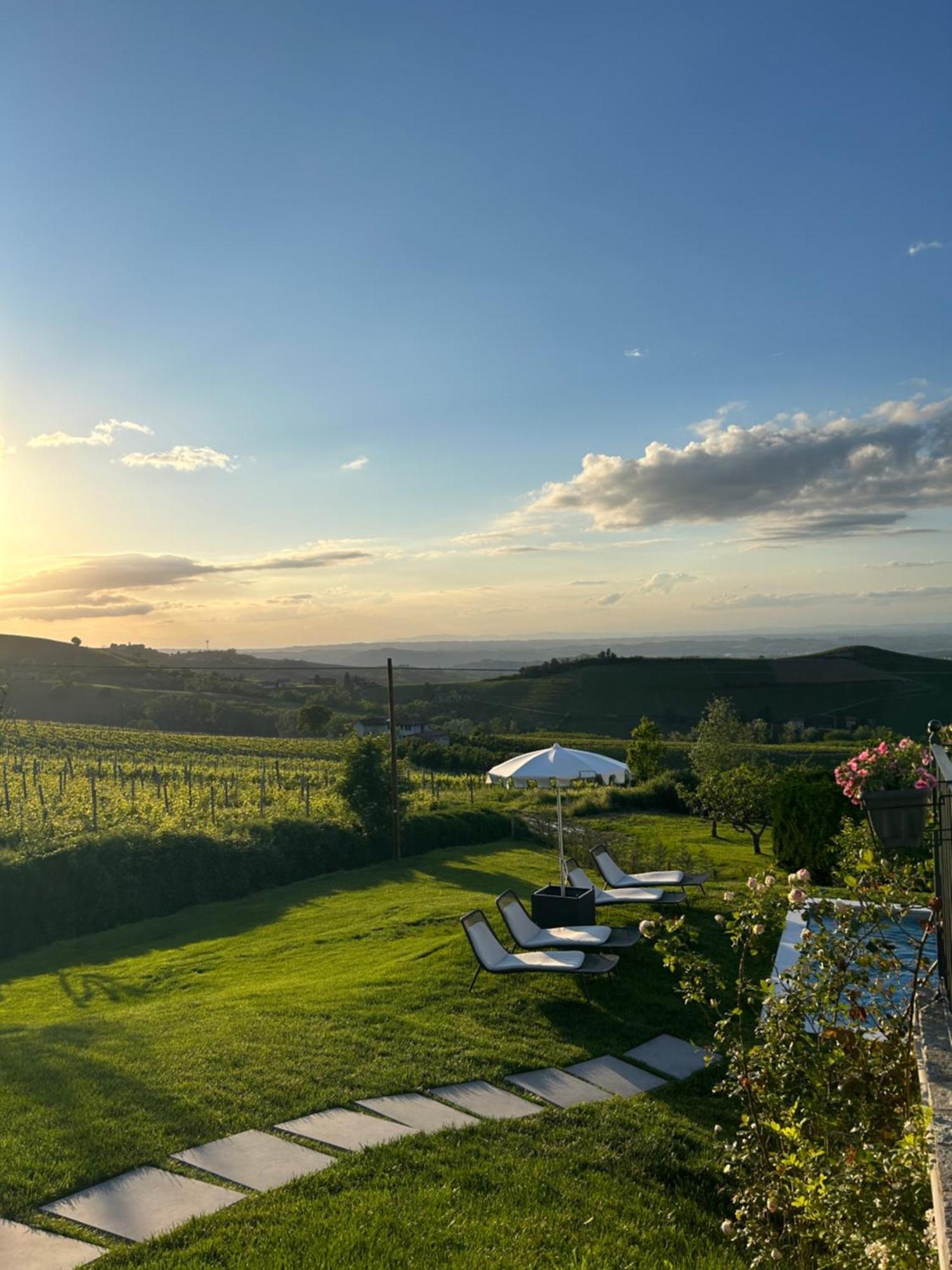 Borgo Piani - Camere Di Charme Манго Экстерьер фото